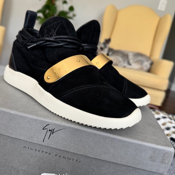 Giuseppe Zanotti Sneakers SZ 8.5 - Picture 1 of 6
